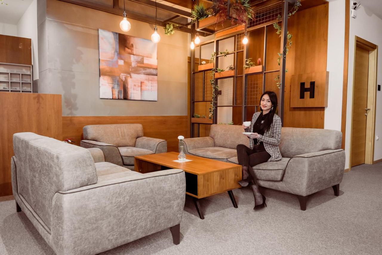 Sajam Garni Hotel 레스코바츠 외부 사진