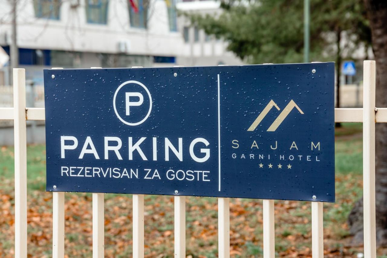Sajam Garni Hotel 레스코바츠 외부 사진