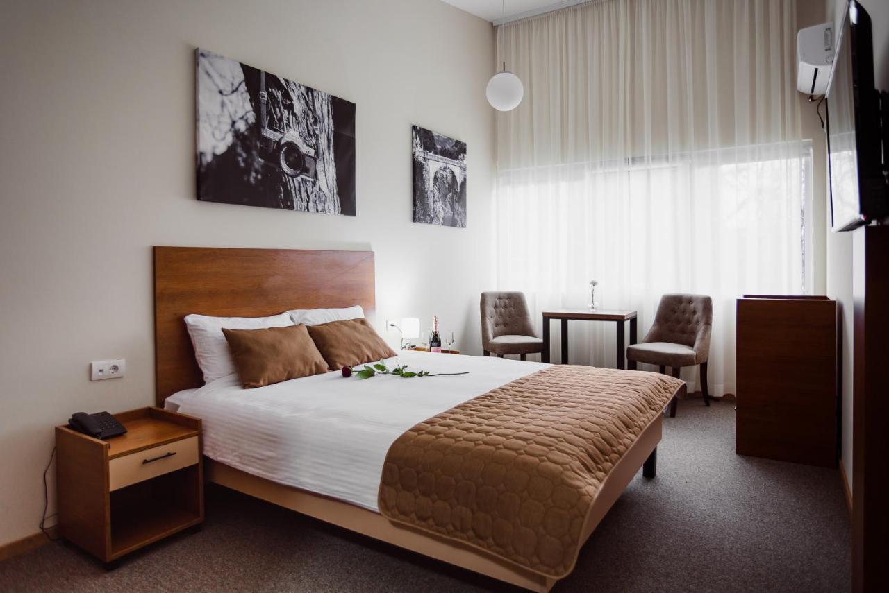 Sajam Garni Hotel 레스코바츠 외부 사진