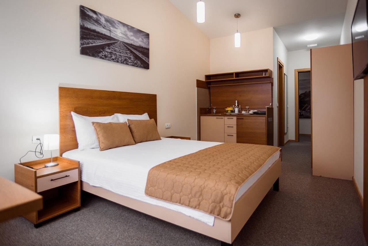 Sajam Garni Hotel 레스코바츠 외부 사진